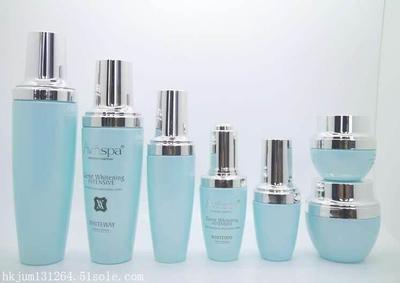 東莞化妝品包裝瓶子 美觀精巧，引領(lǐng)化妝品批發(fā)新潮流